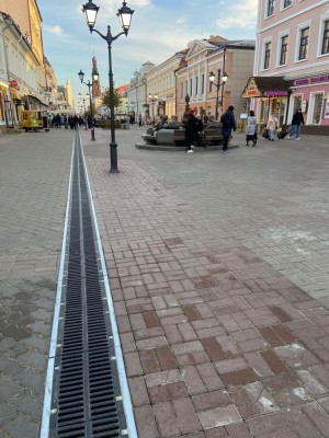 Поставка ливневых лотков и водоприемных решеток на Баумана